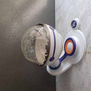 Uncle Milton's in my room planetarium